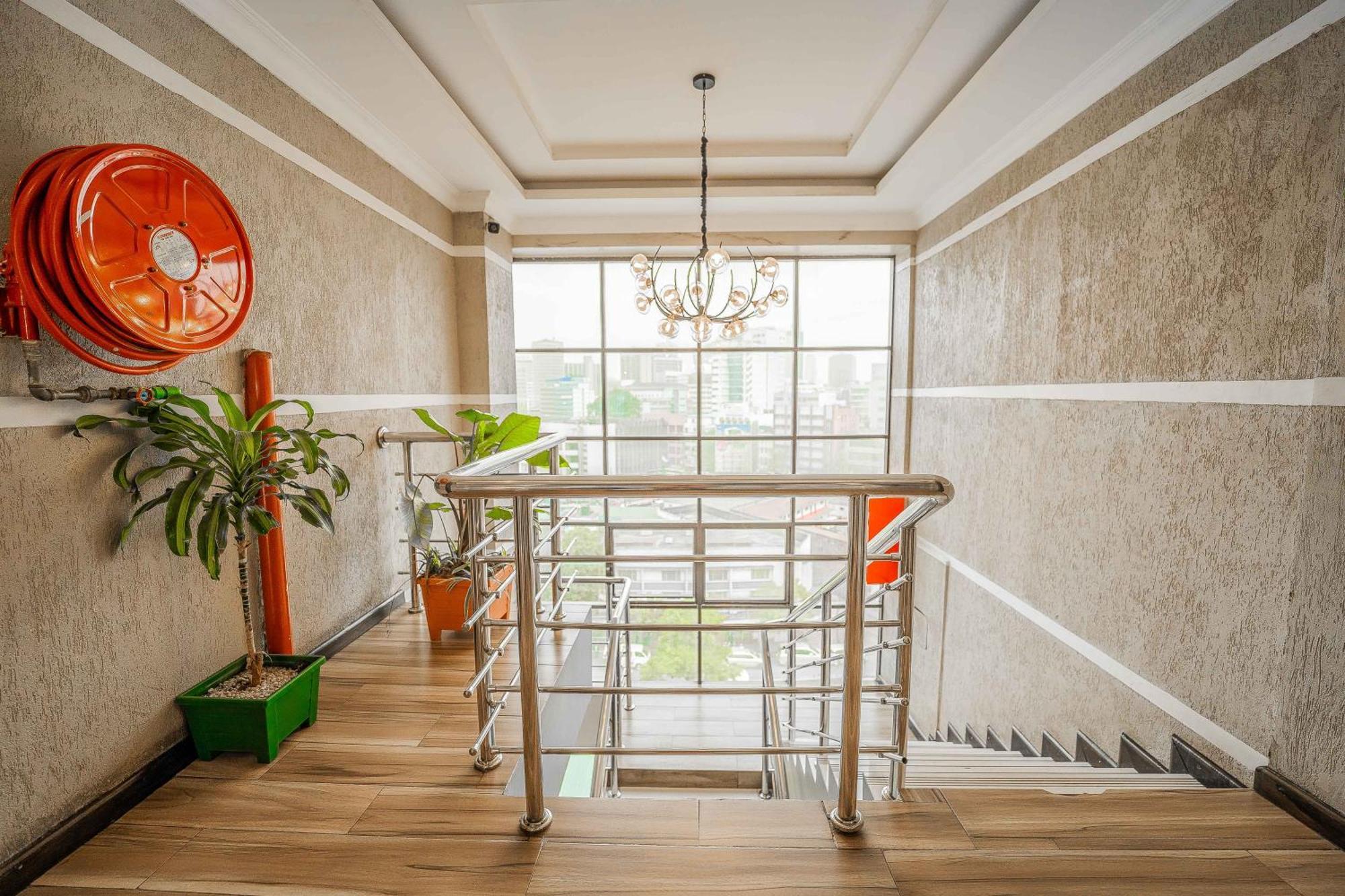 Hemak Suites Hotel Nairobi Exterior foto